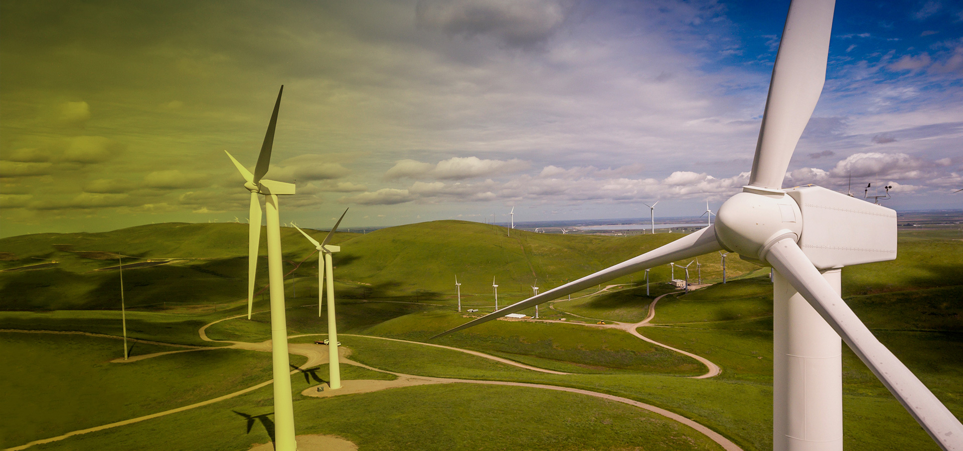 Dinolux, Indústria e Comércio de Material Eléctrico, S.A.